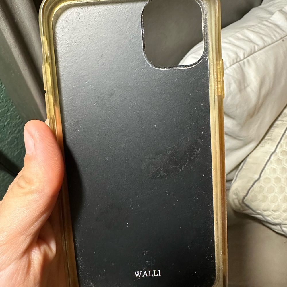 Walli iPhone 11 phone case